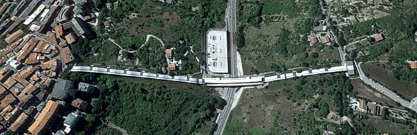 Rolltreppe Potenza (Bild: Google Earth)